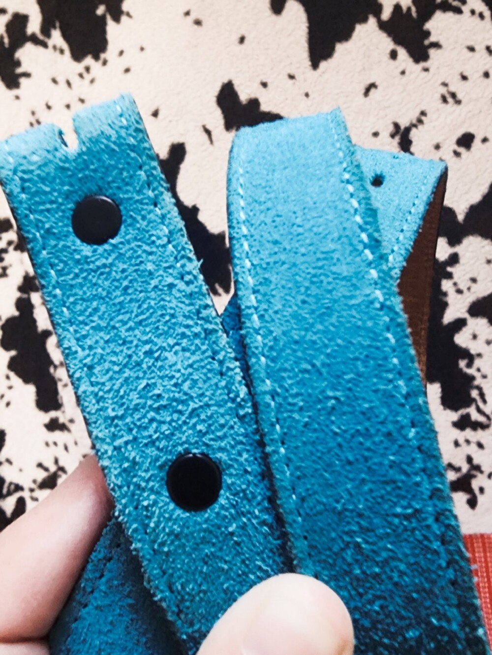WOMEN'S 80'S SUEDE SKINNY BELT - BLUE